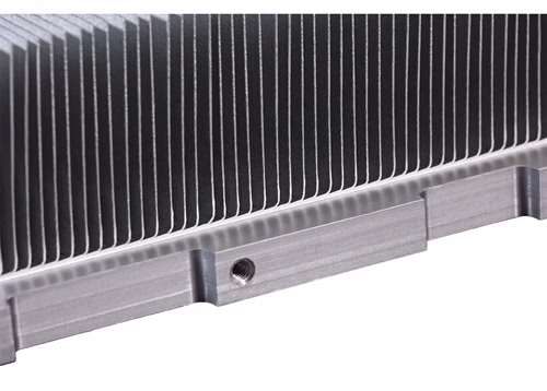 גוף קירור ספק כוח מחובר